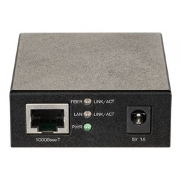 D-Link | 1000BaseT to SFP Standalone Media Converter | DMC-G01LC | Gigabit SFP port | 10/100/1000 Mbps port