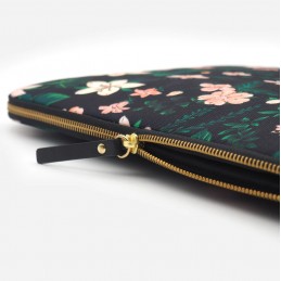 Casyx | SLVS-000021 | Casyx for MacBook | Fits up to size 13 /14 " | Sleeve | Glowing Forest | Waterproof