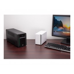 Schneider Electric 1600 VA | 900 W