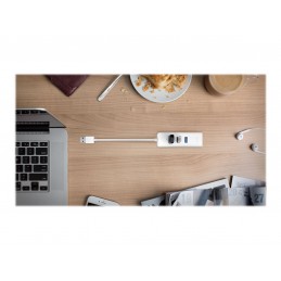 TP-LINK | USB 3.0 3-Port Hub & Gigabit Ethernet Adapter 2 in 1 USB Adapter | UE330