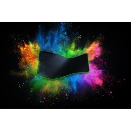 Razer | Soft Gaming Mouse Mat with Chroma | Goliathus Chroma Extended | Black