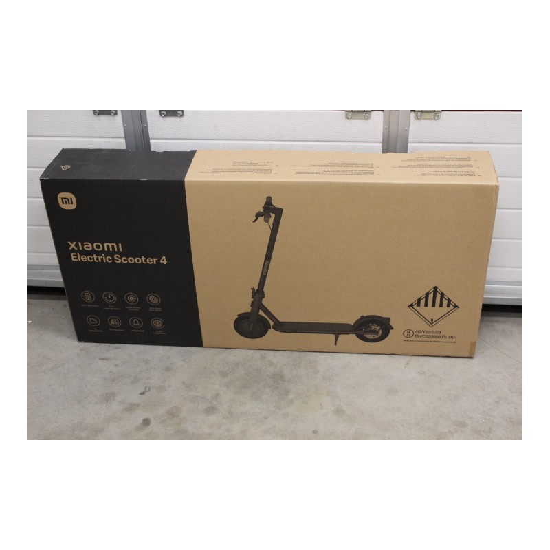 SALE OUT. Xiaomi Electric Scooter 4 EU | Xiaomi | 3 month(s) | USED AS DEMO, MISSING AIR HOSE