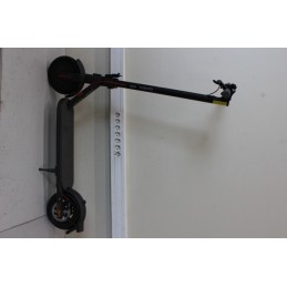 SALE OUT. Xiaomi Electric Scooter 4 EU | Xiaomi Electric Scooter 4 EU | 300 W | 25 km/h | 10 " | 6 month(s) | Black | DEMO, SCRA