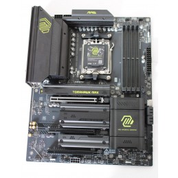 SALE OUT. | MSI USED, REFURBISHED, WITHOUT ACCESSORIES, ONLY BACK PANEL INCLUDED
